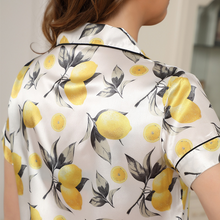 Load image into Gallery viewer, Silk Lemon Print Short Sleeves Pyjamas Set
