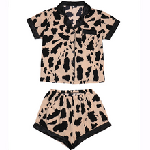 Load image into Gallery viewer, Imitation Silk Satin printed Pyjamas Set
