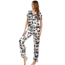 Load image into Gallery viewer, Black Rose Printed Short Sleeve Pyjamas Set
