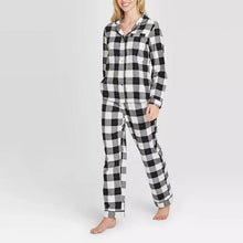 Load image into Gallery viewer, check-Pyjama-set-for-women
