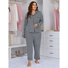 Load image into Gallery viewer, Black and White Plus Size Pyjamas Set
