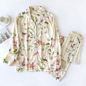 Pink Flowers On Off White Pyjamas Set